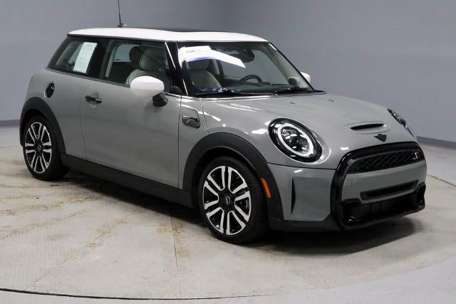 2023 MINI Cooper S Hardtop 2 Door Iconic