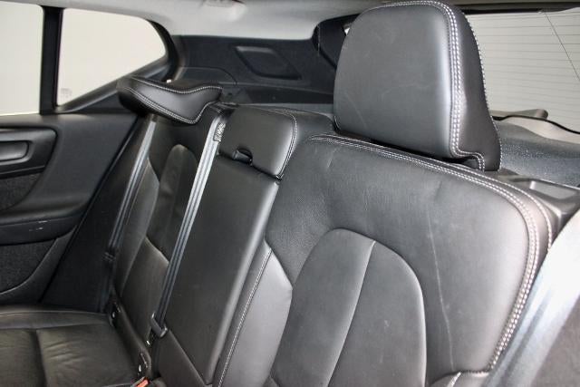 2022 Volvo XC40 T5 Inscription