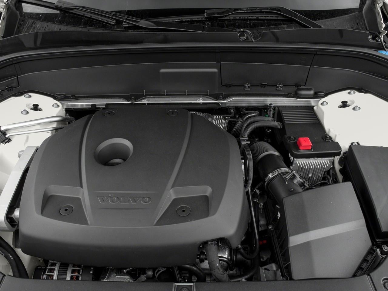 2018 Volvo XC90 T6 Momentum