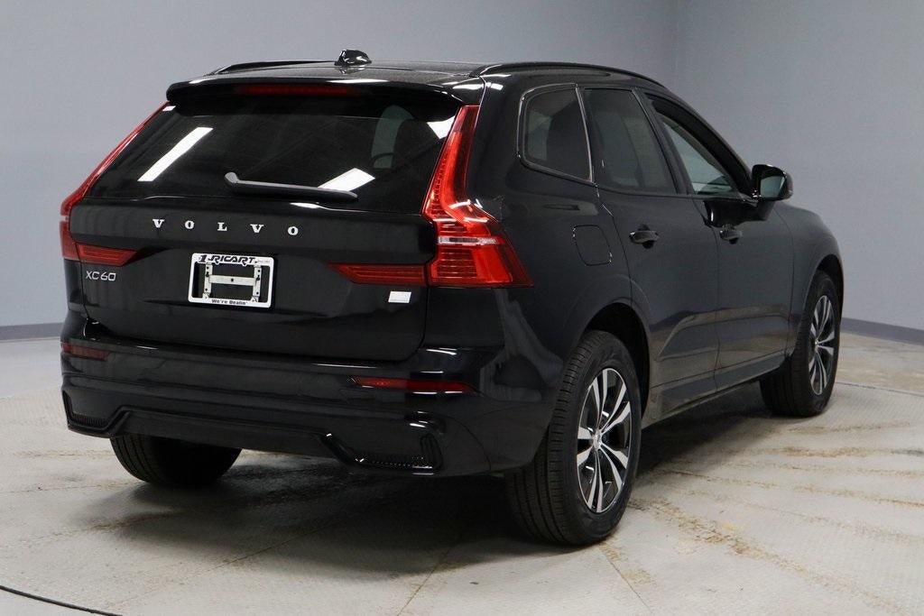 2024 Volvo XC60 Recharge Plug-In Hybrid T8 Plus Dark Theme